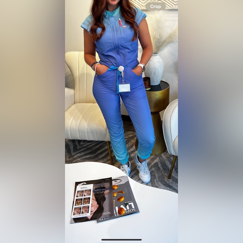 Figs ombré jumpsuit (size XXS) - Picture 3 of 4